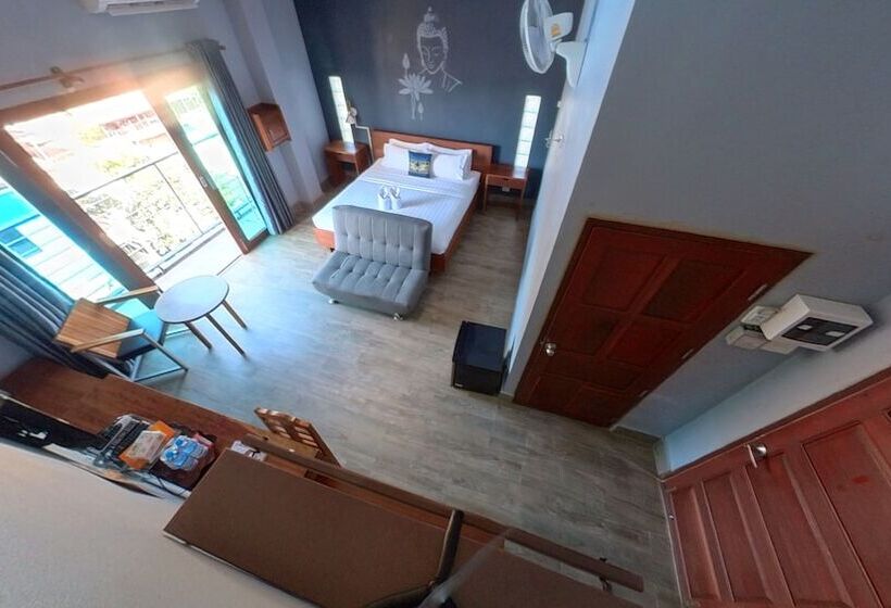 Номер Стандарт Вид на Горы, Faraway Suites