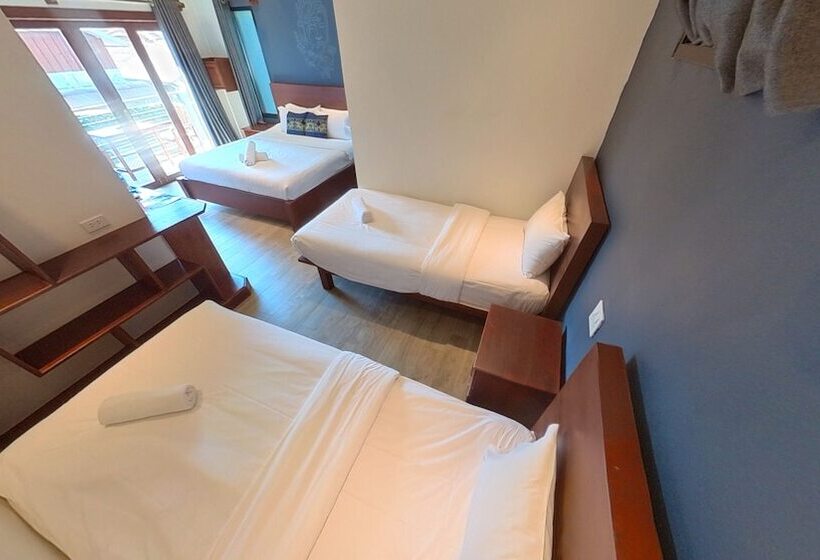 Семейный Номер, Faraway Suites