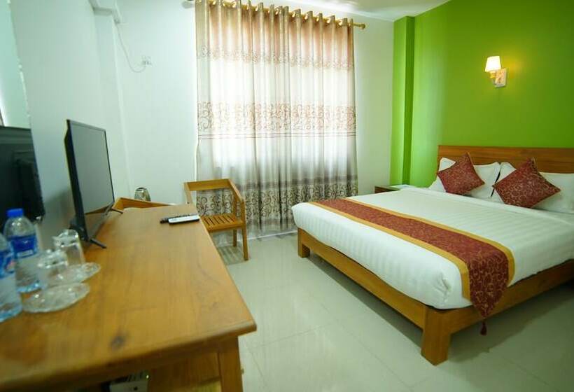 اتاق سوپریور, Present