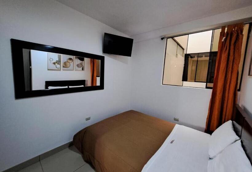 اتاق اکونومی, Tintaya