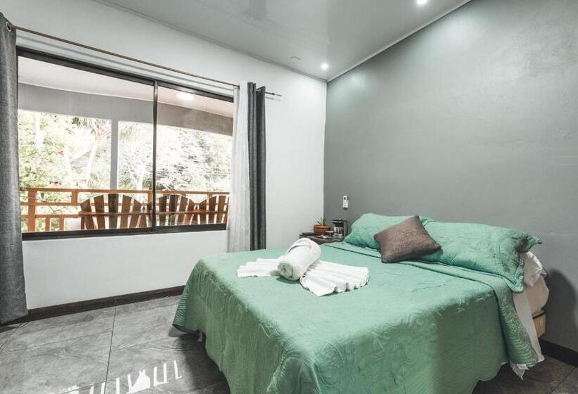 اتاق سوپریور, Hoja De Oro Corcovado