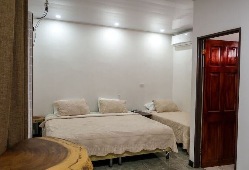 اتاق استاندارد چهار تخته, Hoja De Oro Corcovado