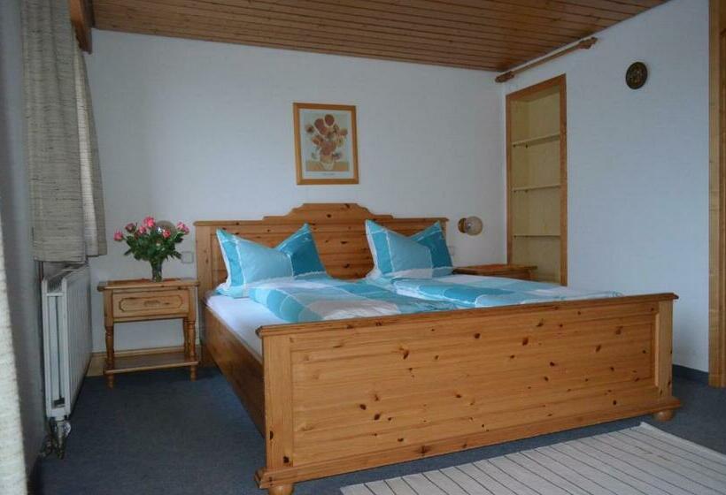 Номер Стандарт с Балконом, Pension Schüler