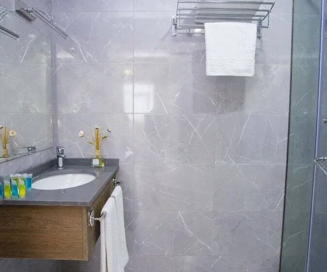 اتاق استاندارد, Aqua Batumi Hotel & Apartments