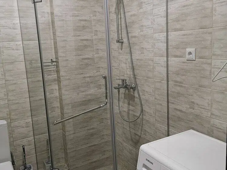 استودیوی استاندارد, Aqua Batumi Hotel & Apartments