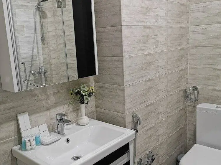 استودیوی استاندارد, Aqua Batumi Hotel & Apartments