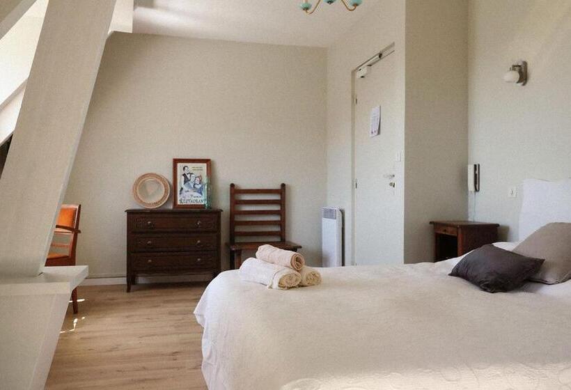 غرفة قياسية, Le Saintetienne