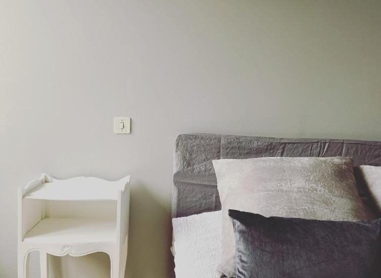 غرفة قياسية ثلاثية, Le Saintetienne