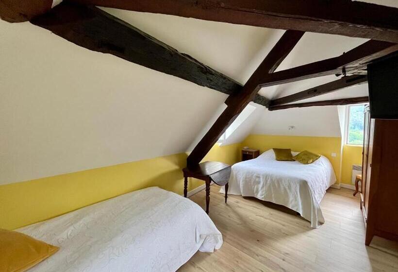 غرفة عائلية, Le Saintetienne