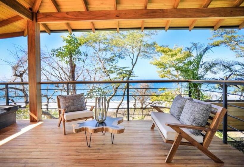 جناح مطلّ علي البحر مزود بجاكوزى, Vista Del Alma Boutique   Adult Only