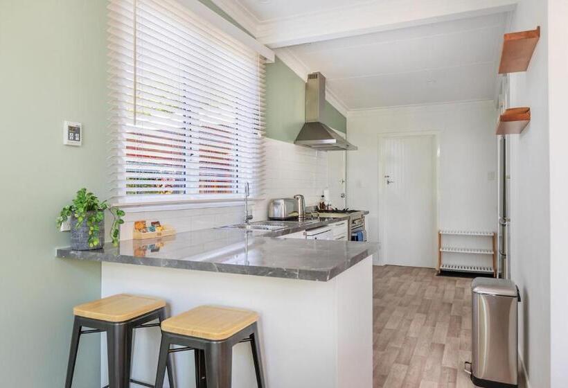 منزل 3 غرف نوم, The Willows Wanaka