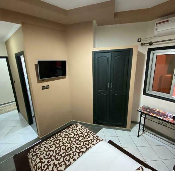 اتاق استاندارد یک نفره, Velsatis