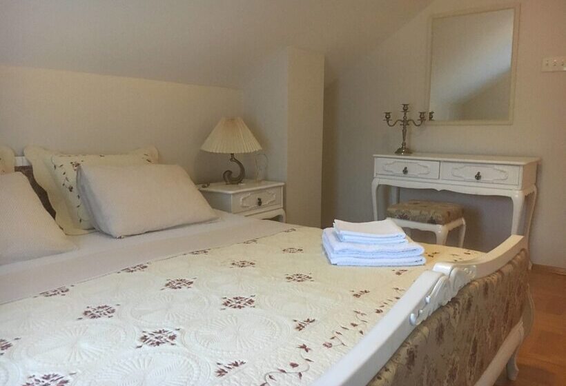 اتاق عادی, Kairos Rooms