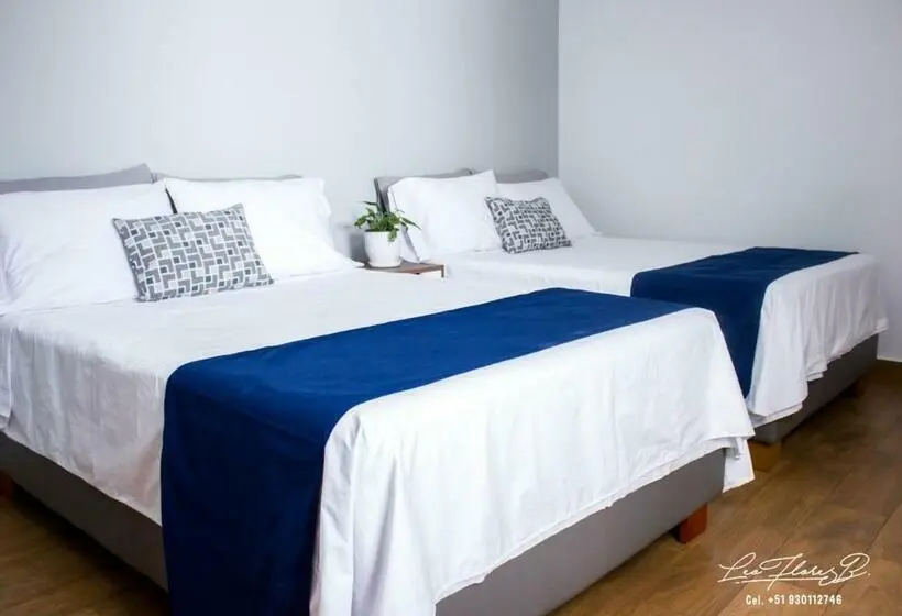 اتاق استاندارد چهار تخته, Majhu Hostal