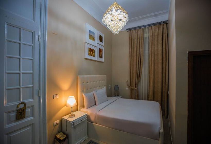 اتاق استاندارد, The Square Boutique