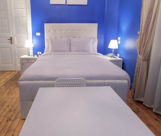 اتاق استاندارد, The Square Boutique