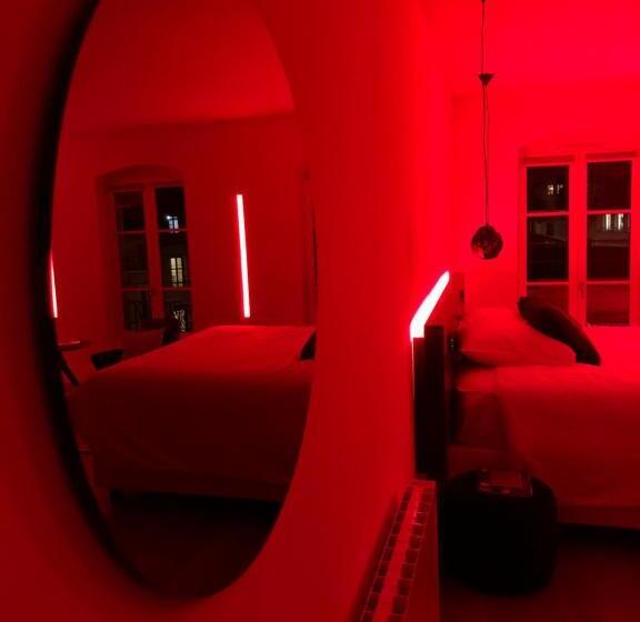 سوییت اجرایی, Mihotel Vieux Lyon