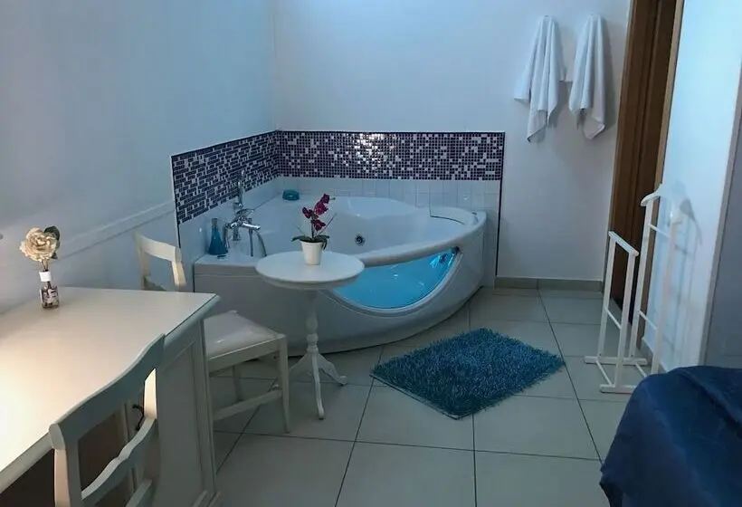 スイート, Motel 24h