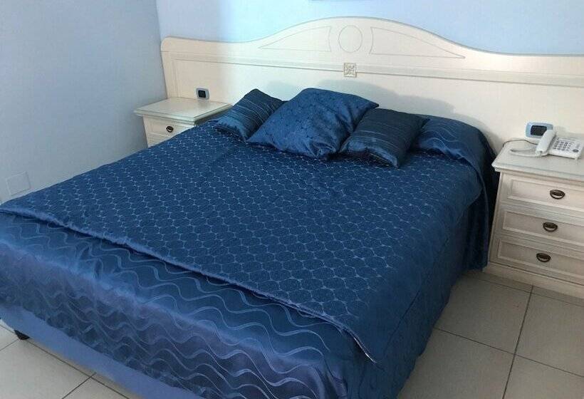 スイート, Motel 24h