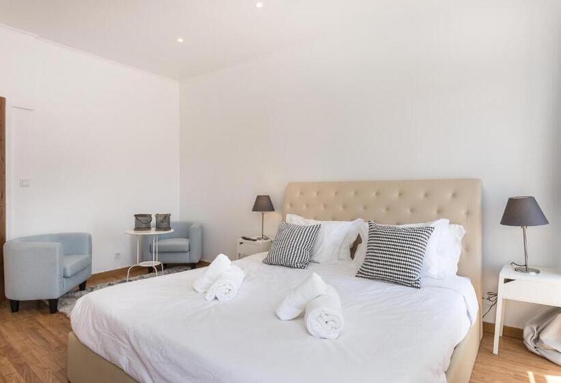 اتاق استاندارد با سرویس بهداشتی مشترک, Rooms4all