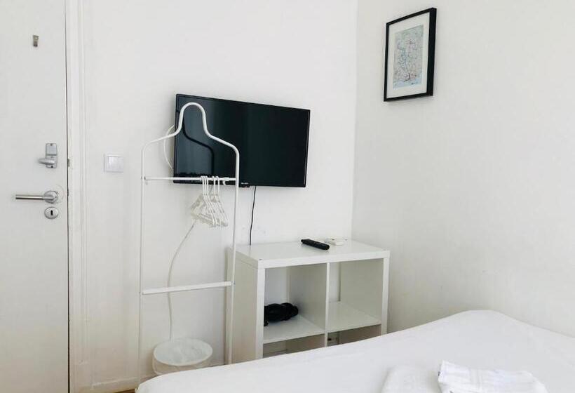 اتاق پایه با سرویس بهداشتی مشترک, Rooms4all