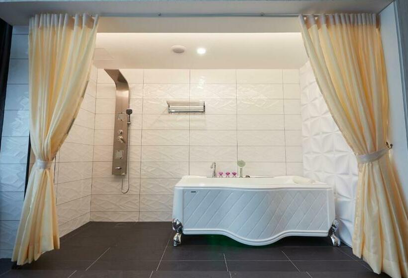 غرفة قياسية مزوَّدة بجاكوزي, Dream Luxury