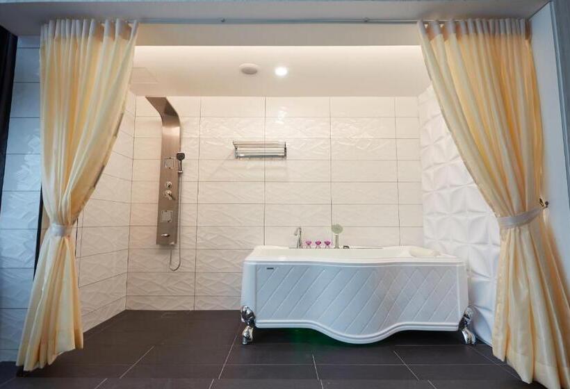 غرفة قياسية مزوَّدة بجاكوزي, Dream Luxury