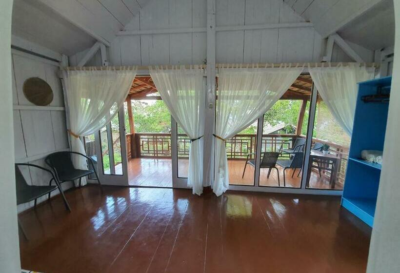 חדר משפחתי, Scuba Republic Beach Bungalows