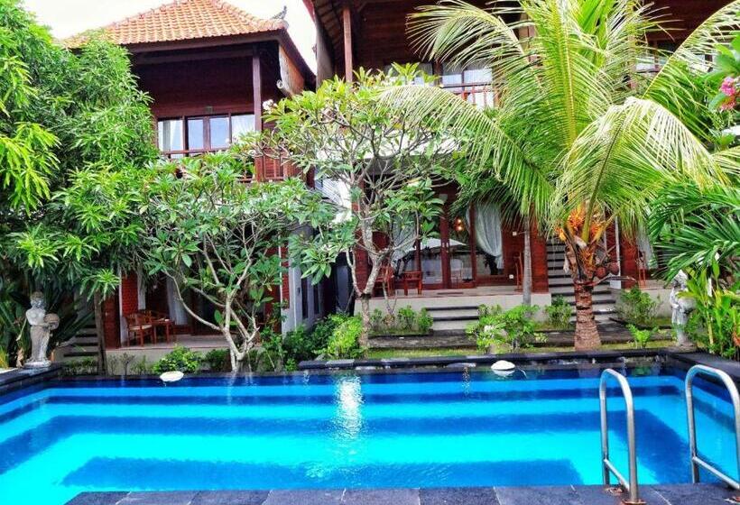 Quarto Deluxe, Villa Cempaka Lembongan