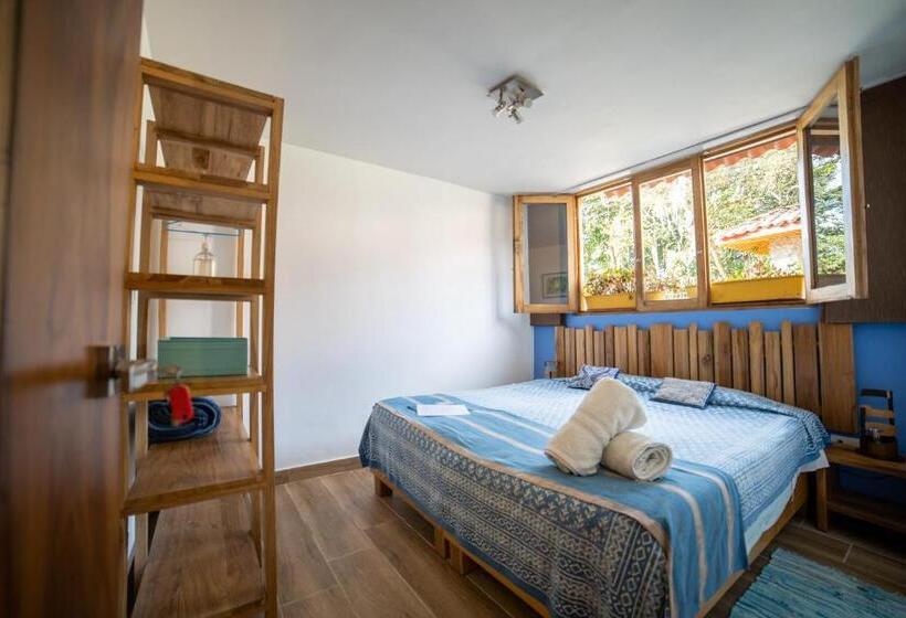 带大床的豪华间, La Caracola