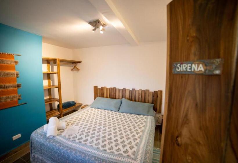 带大床的豪华间, La Caracola