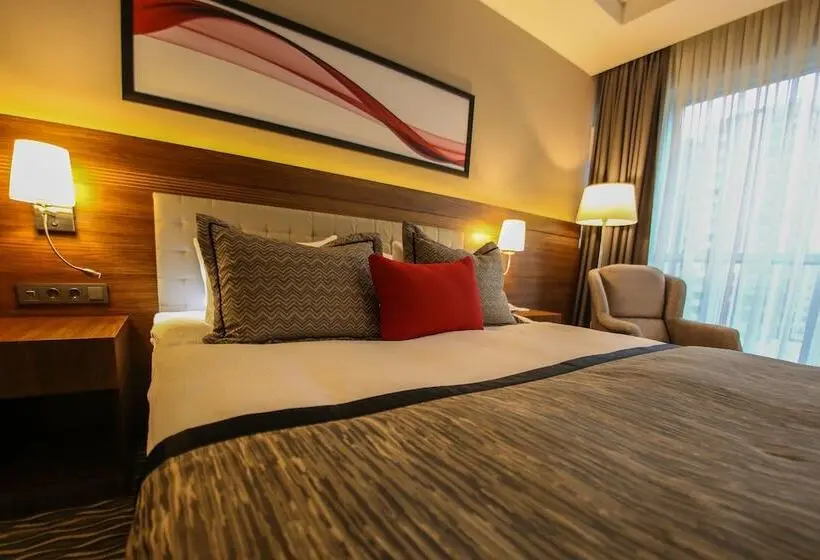 デラックスルーム, Ramada By Wyndham Nigde