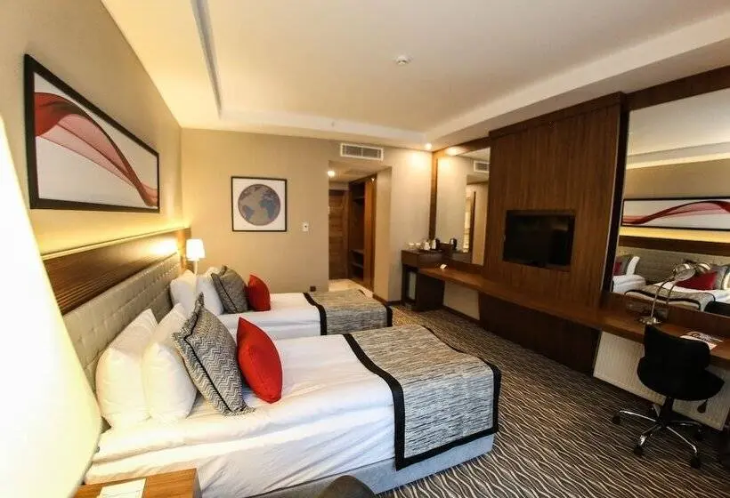 デラックスルーム, Ramada By Wyndham Nigde