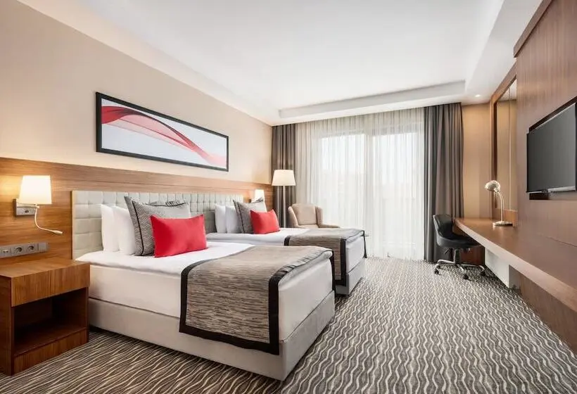 デラックスルーム, Ramada By Wyndham Nigde