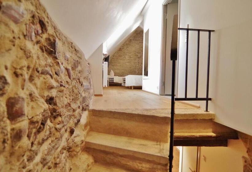 Deluxe Suite King Bed, Regent Tallinn