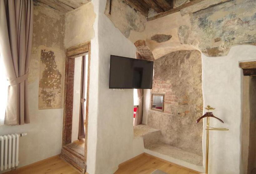 سوییت, Regent Tallinn