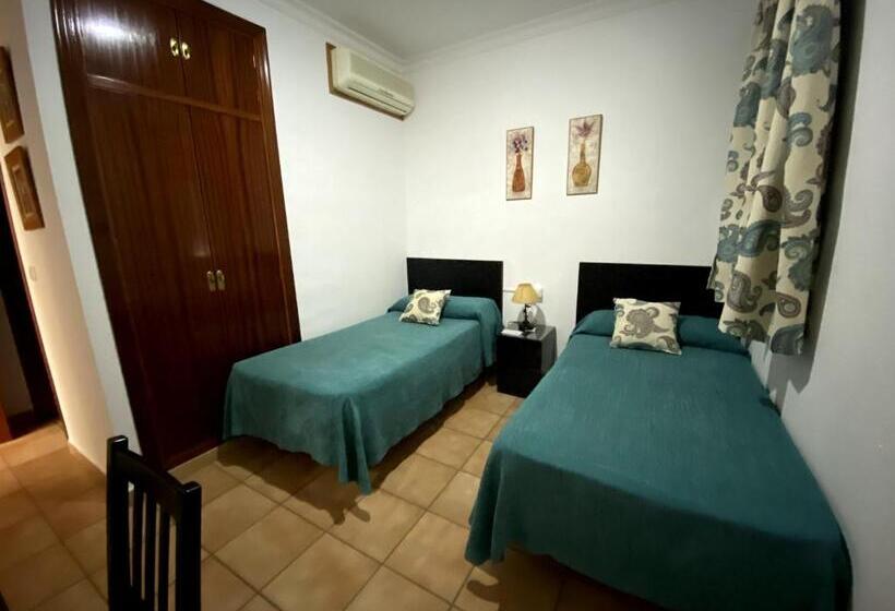 Номер Стандарт, Hostal Mellizo