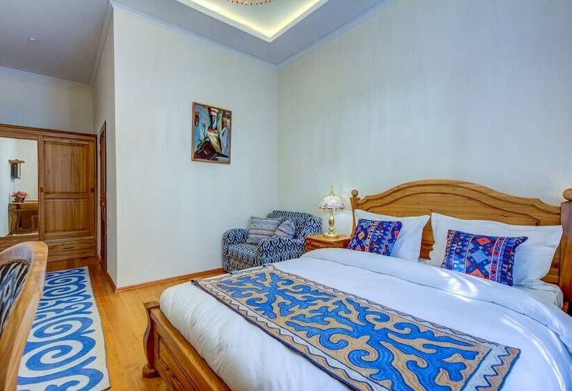 اتاق استاندارد, Navat