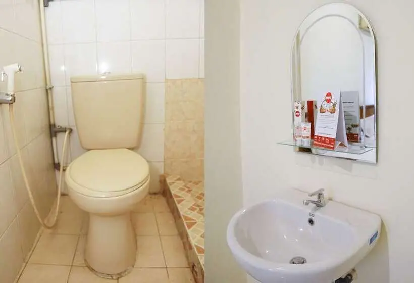 اتاق لوکس, Oyo 236 Penginapan Rumah Hijau
