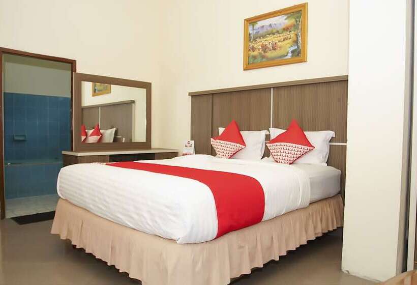 デラックスルーム, Oyo 236 Penginapan Rumah Hijau