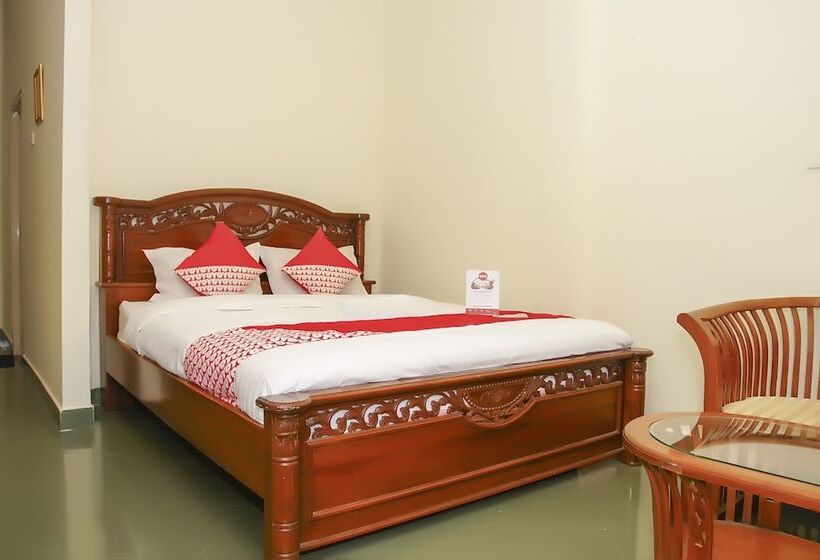 デラックスルーム, Oyo 236 Penginapan Rumah Hijau