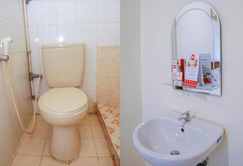 デラックスルーム, Oyo 236 Penginapan Rumah Hijau