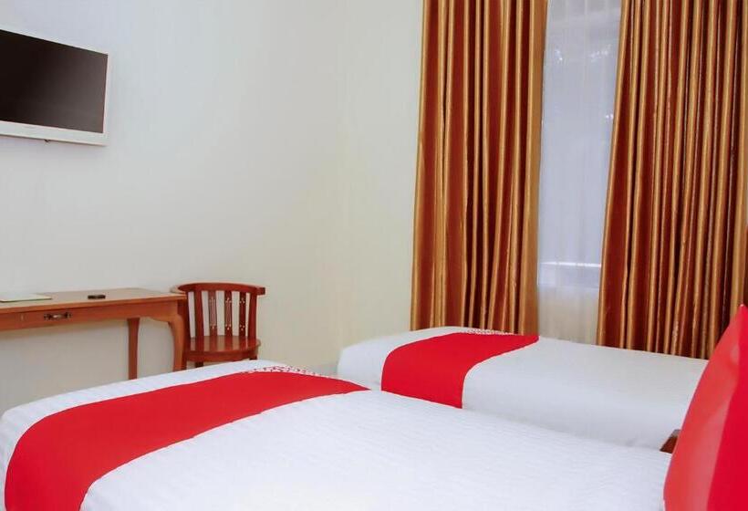 デラックスルーム, Oyo 236 Penginapan Rumah Hijau