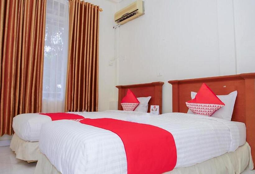 デラックスルーム, Oyo 236 Penginapan Rumah Hijau
