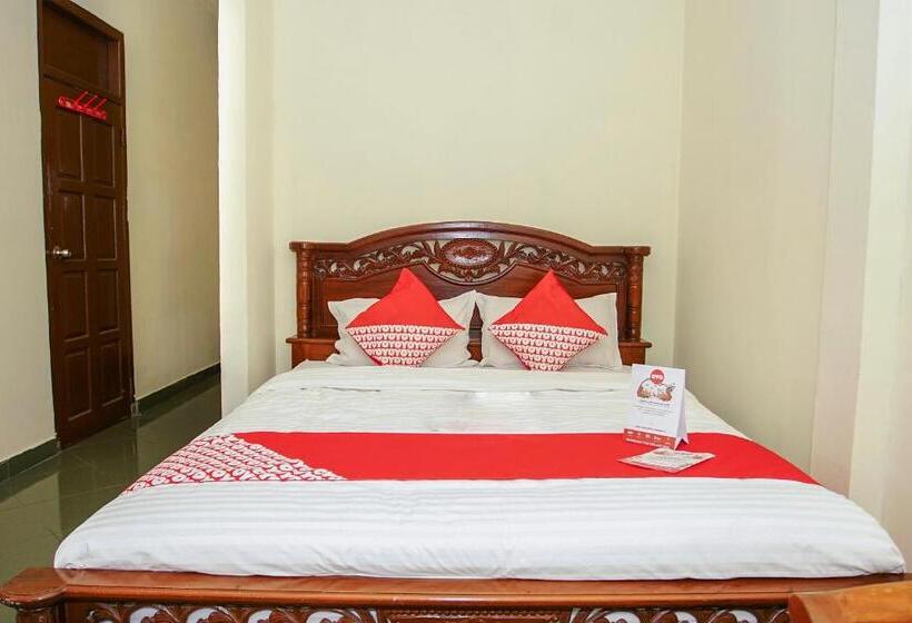 デラックスルーム, Oyo 236 Penginapan Rumah Hijau