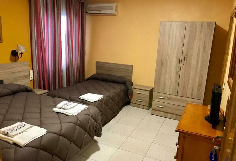 Номер Стандарт Трехместный, El Quijote