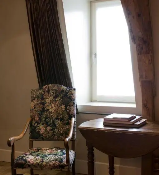 اتاق استاندارد, Guesthouse Recour
