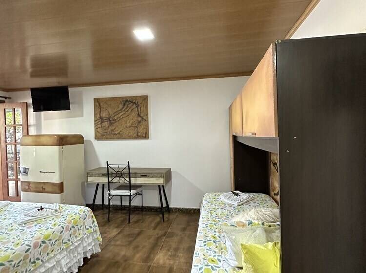 Четырехместный Номер Стандарт, Flor De Limão Hotel Boutique