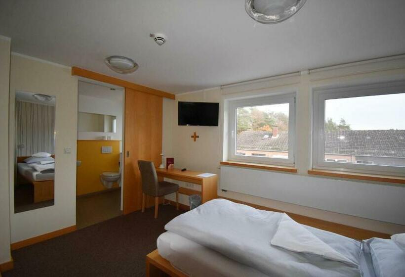 חדר אקונומי יחיד, Damme