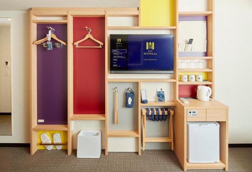 Номер Стандарт Трехместный, Monday Tokyo Nishikasai